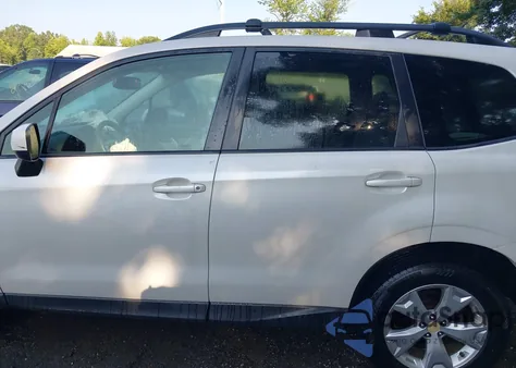 2014 Subaru Forester 2.5I Premium из США, поврежденный, VIN JF2SJAEC6EH539182